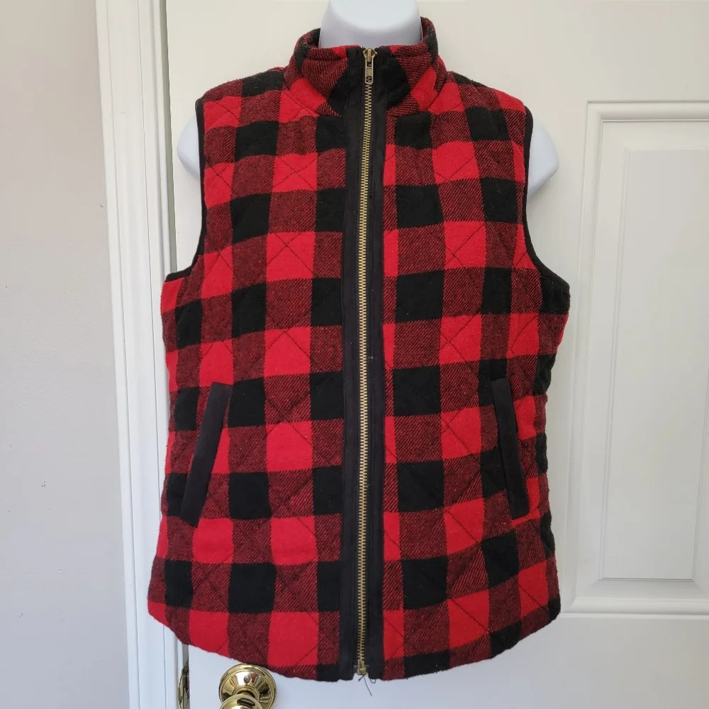 NWT Vanilla Bay Women's Red Black Buffalo Plaid Full Zip Cotton Quilted Vest S